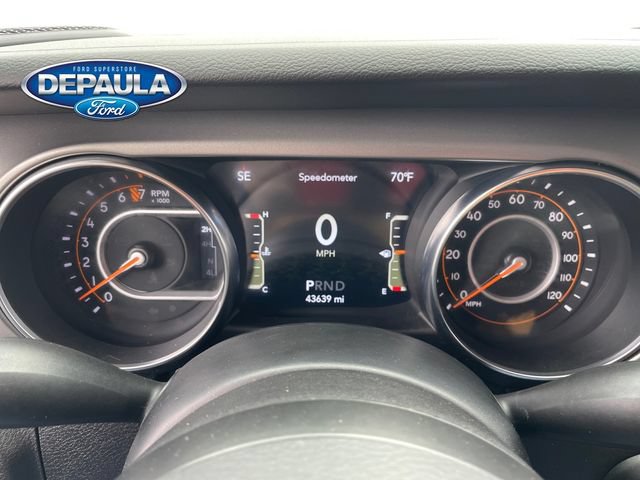 Used 2021 Jeep Gladiator Sport AWD/4WD image 2
