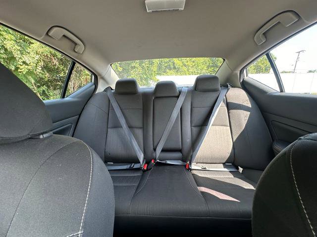 Used 2024 Nissan Altima 2.5 SV FWD image 21