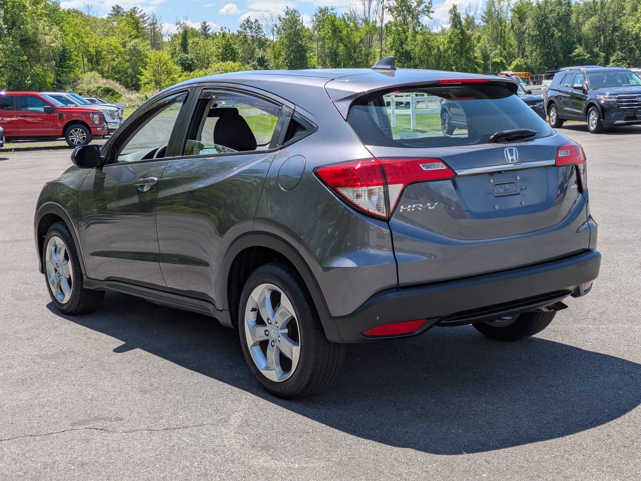 Used 2020 Honda HR-V LX image 4