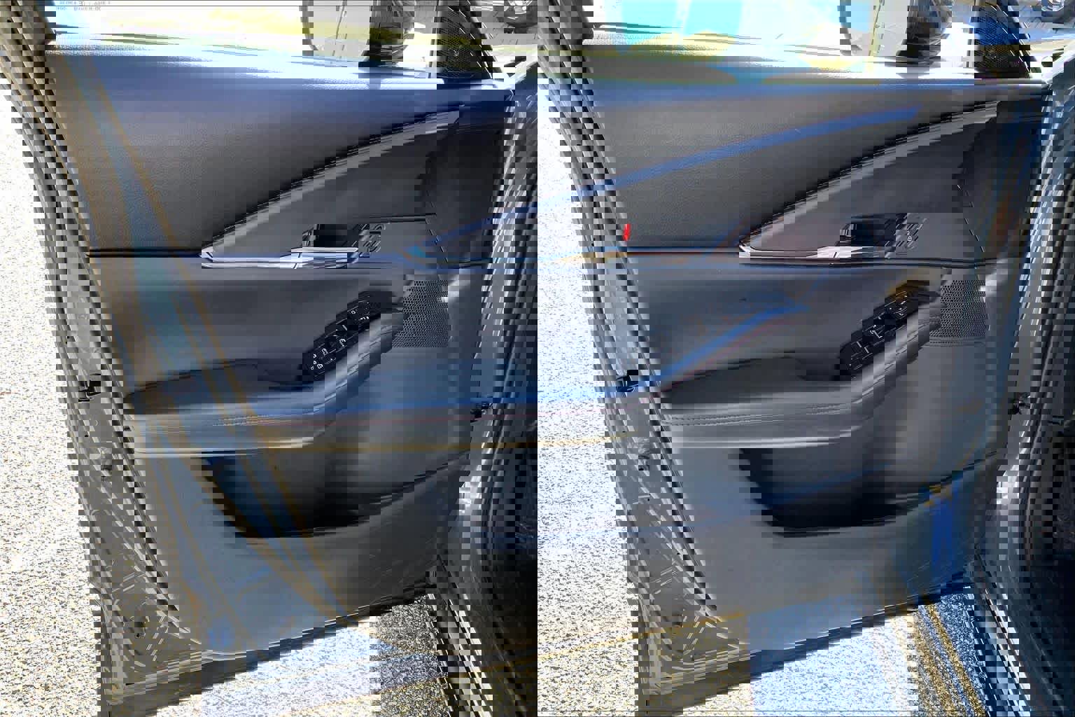 Used 2025 MAZDA CX-30 AWD 2.5 S w/ Preferred Package image 21