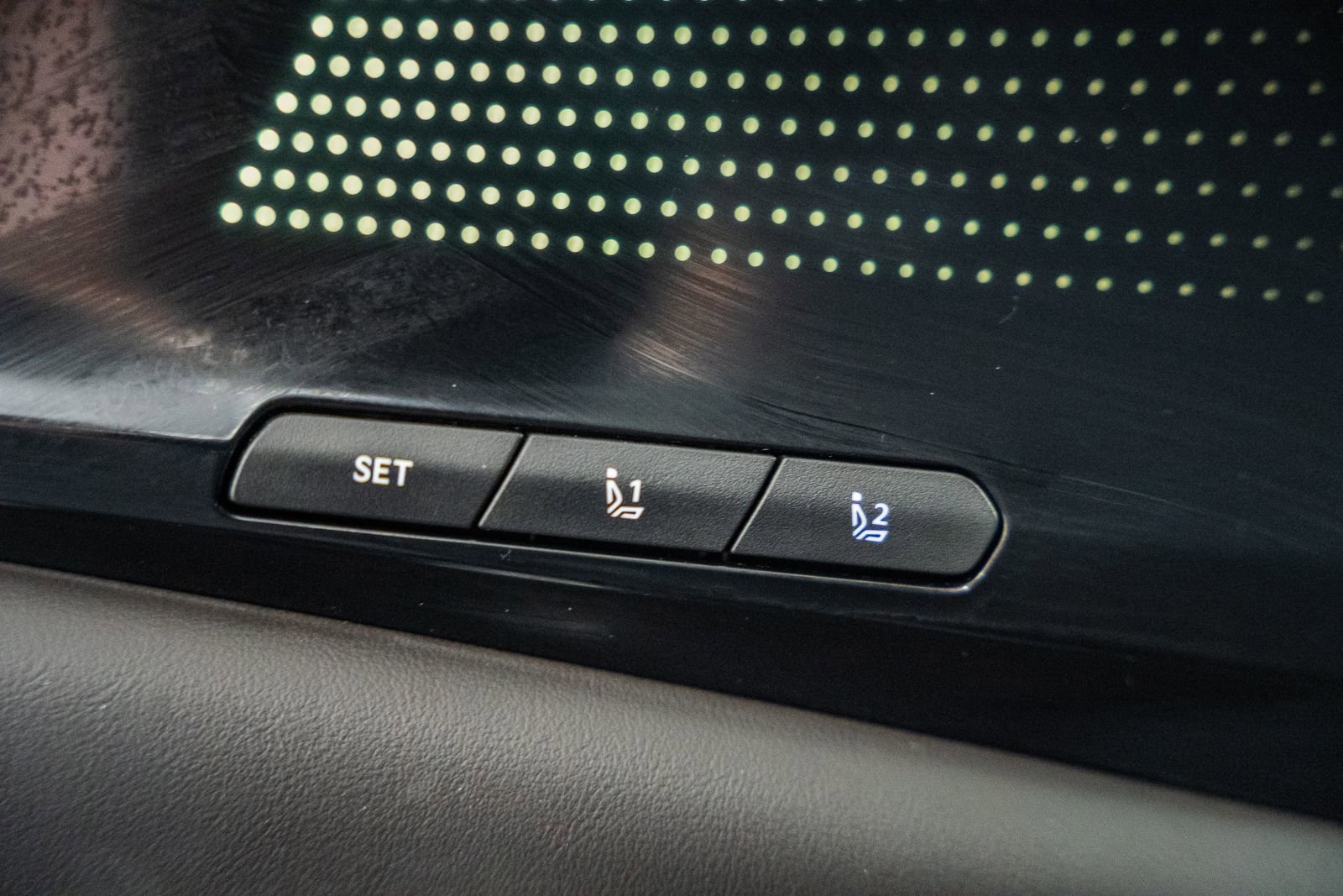 Used 2025 Kia Carnival SX Prestige image 46