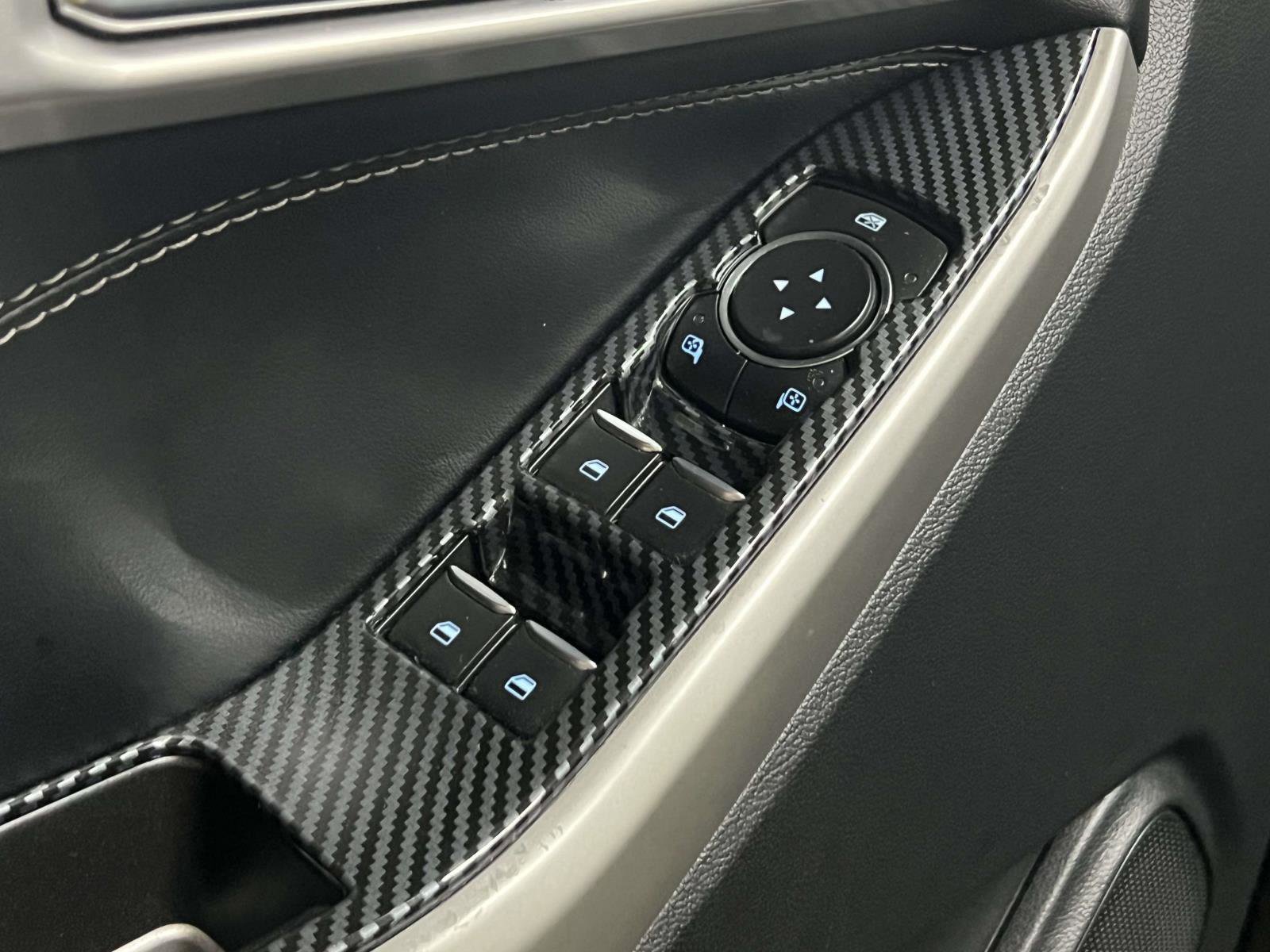 Certified 2021 Ford Explorer XLT w/ Equipment Group 202A image 17