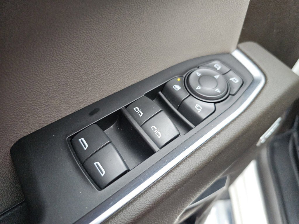 Used 2022 GMC Sierra 1500 SLT w/ SLT Convenience Package image 31