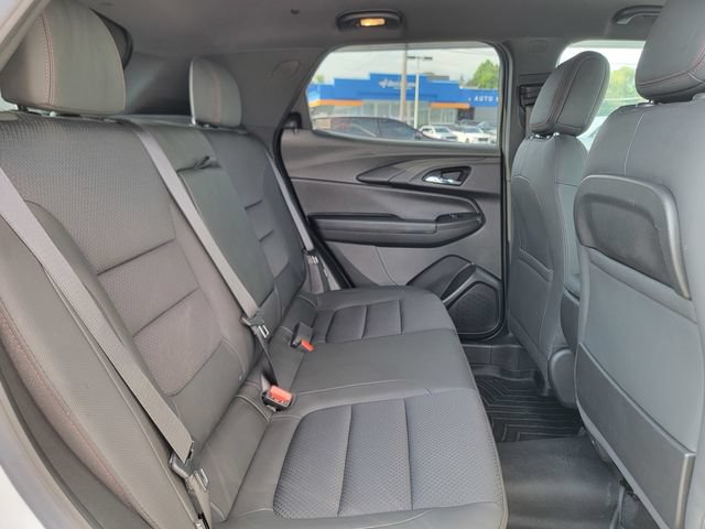 Used 2022 Chevrolet TrailBlazer RS w/ Sun and Liftgate Package AWD/4WD image 22