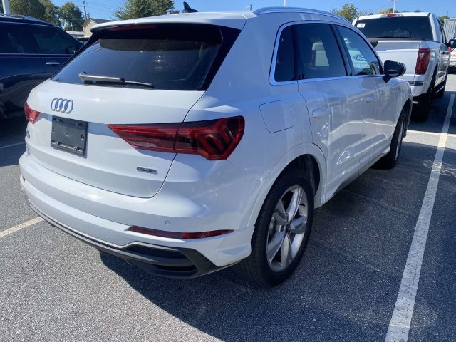 Used 2023 Audi Q3 2.0T Premium Plus w/ Premium Plus Package AWD/4WD image 7