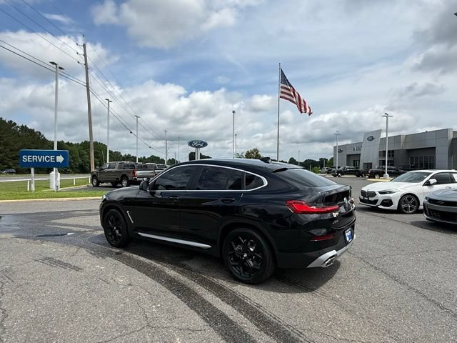 Used 2024 BMW X4 xDrive30i AWD/4WD image 4