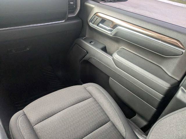 Used 2024 Chevrolet Silverado 1500 RST AWD/4WD image 17