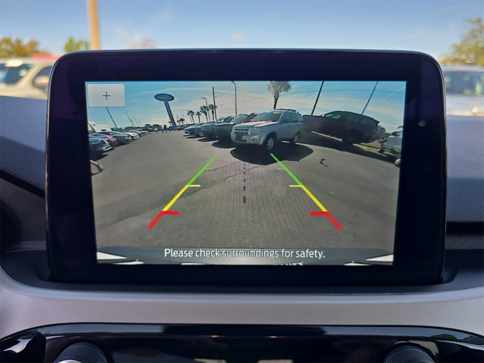 Certified 2021 Ford Escape SE w/ SE Sport Appearance Package image 18