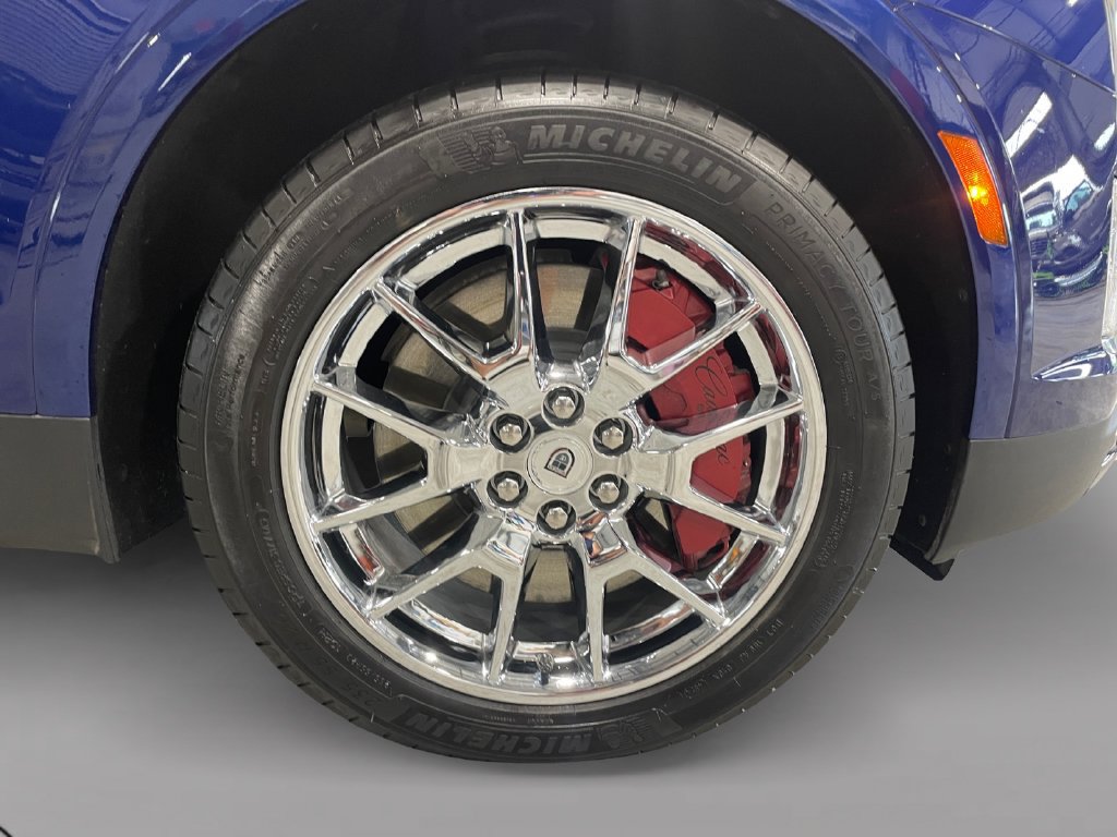 Used 2025 Cadillac XT5 Sportv AWD/4WD image 9