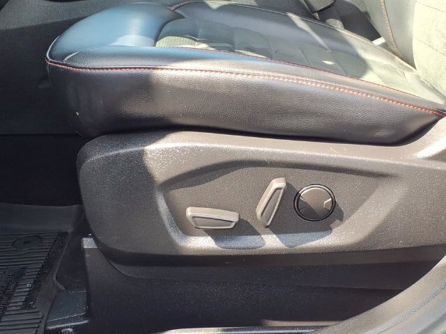 Certified 2023 Ford Edge ST-Line AWD/4WD image 17
