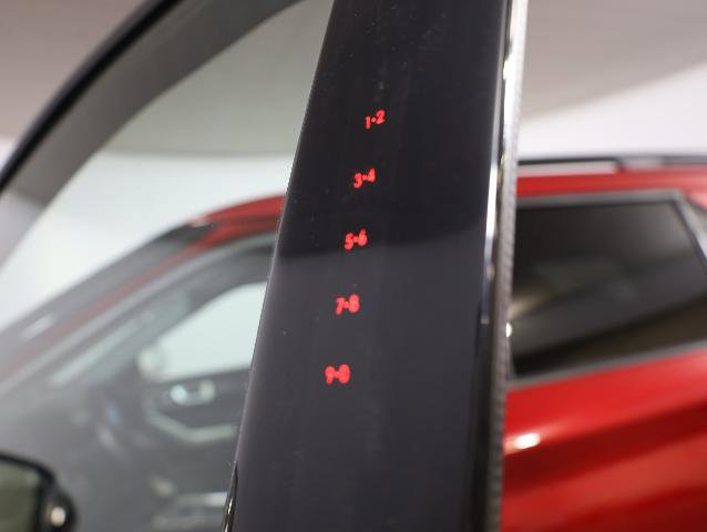 Certified 2021 Ford Explorer XLT w/ Equipment Group 202A image 24