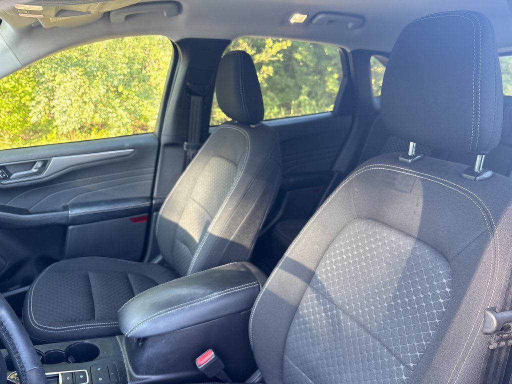 Certified 2023 Ford Escape Active AWD/4WD image 10