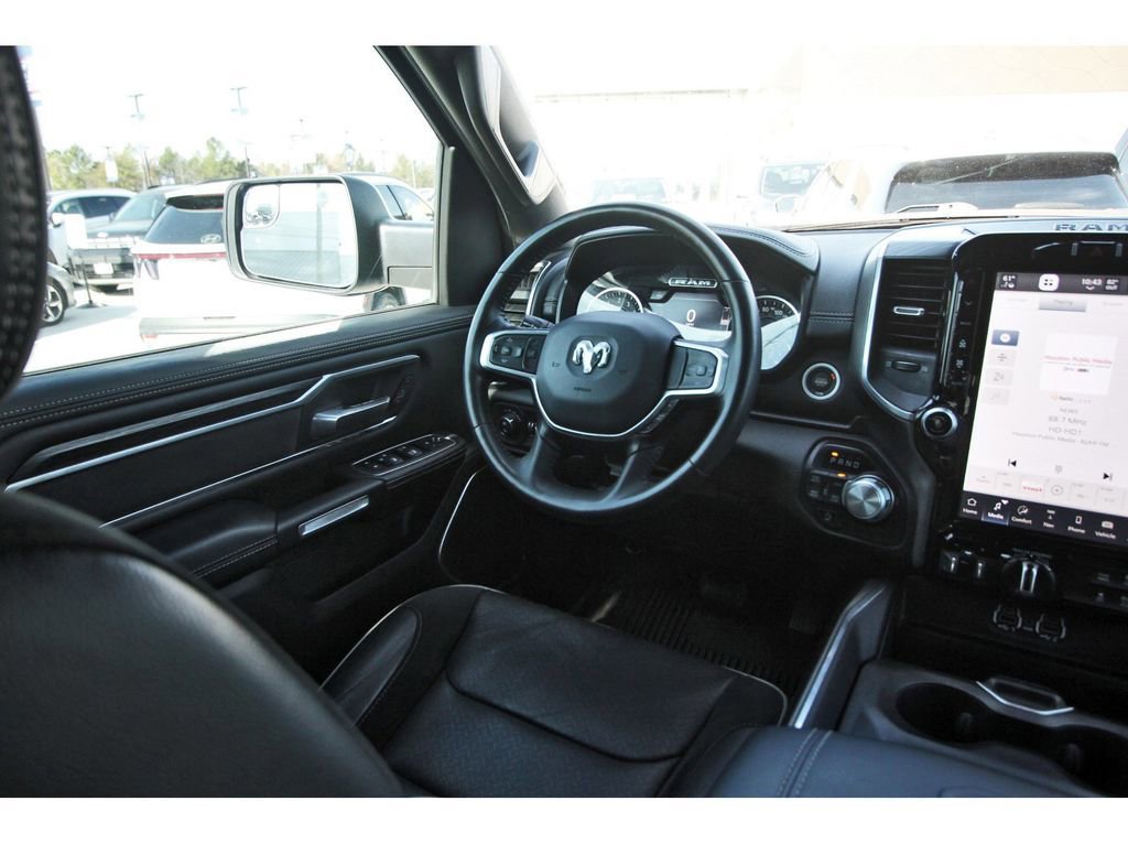 Used 2023 RAM 1500 Laramie image 11