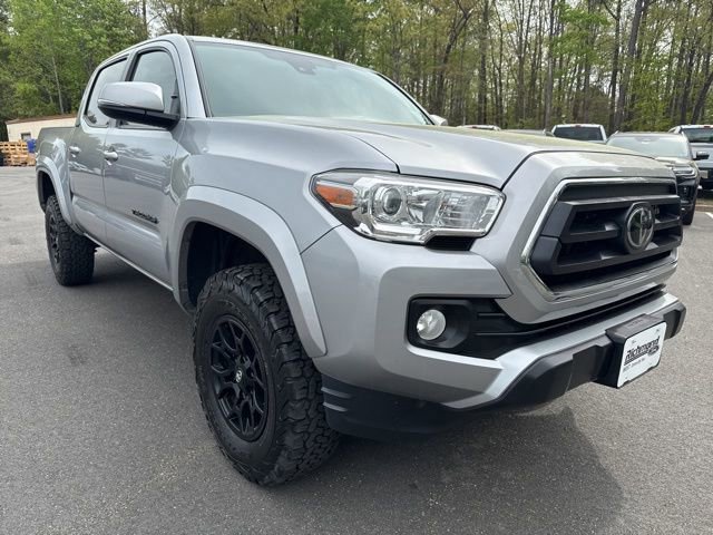 Used 2021 Toyota Tacoma SR5 w/ Technology Package AWD/4WD image 7