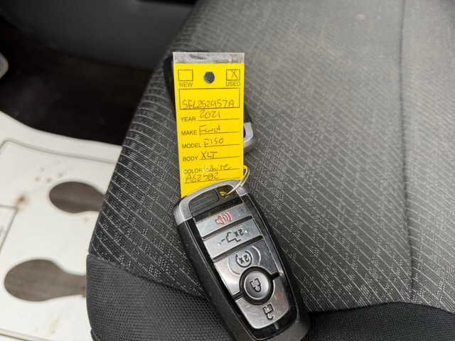 Certified 2021 Ford F150 XLT w/ Equipment Group 302A High image 31