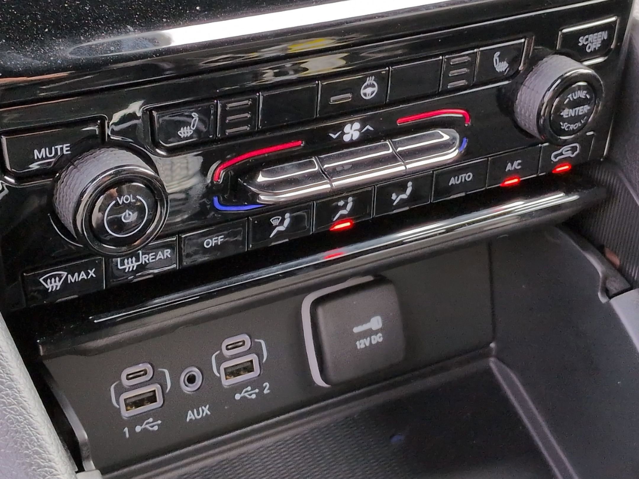 Used 2024 Jeep Grand Cherokee Altitude image 22