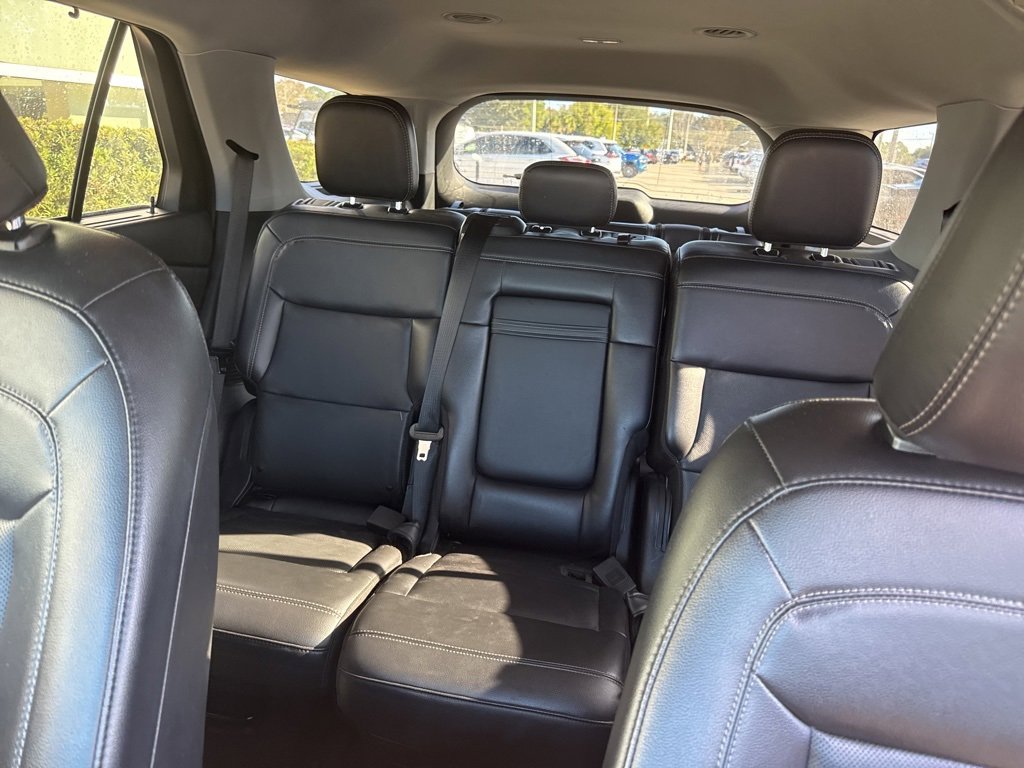 Certified 2024 Ford Explorer Limited image 11