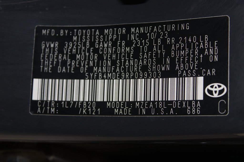 Used 2024 Toyota Corolla LE image 23