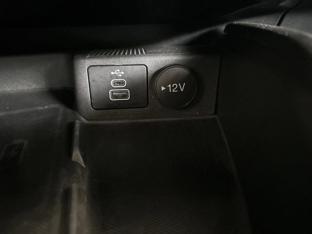 Certified 2025 Ford Escape ST-Line Elite w/ Premium Technology Package image 24