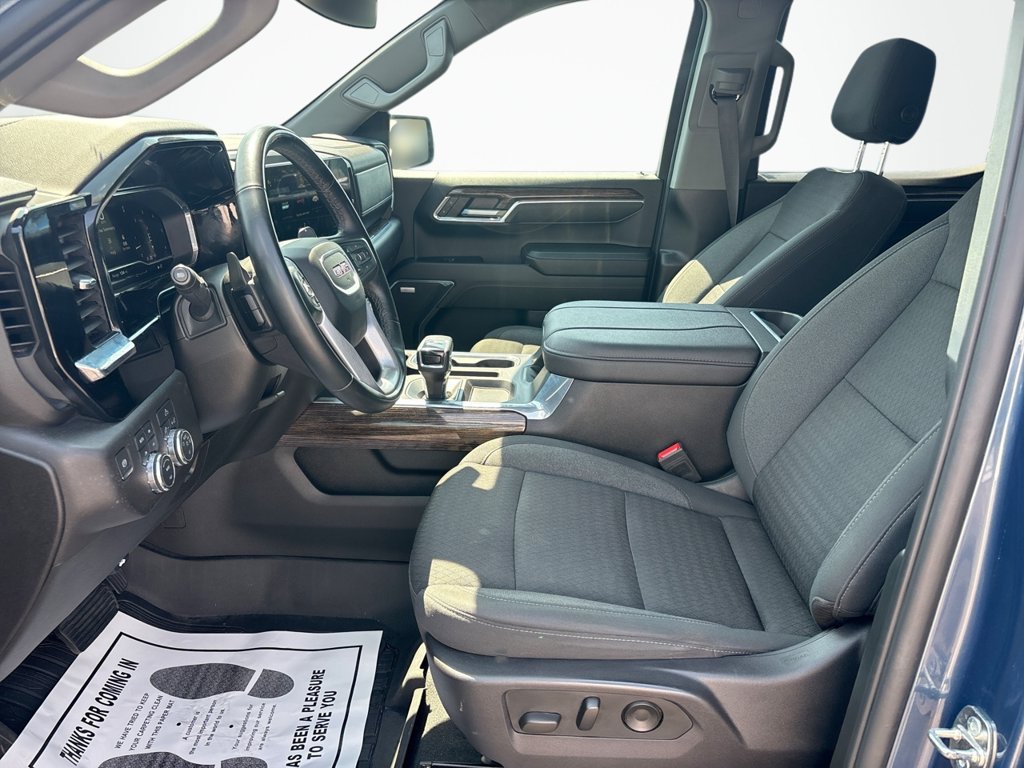 Used 2024 GMC Sierra 1500 Elevation w/ Preferred Package AWD/4WD image 25