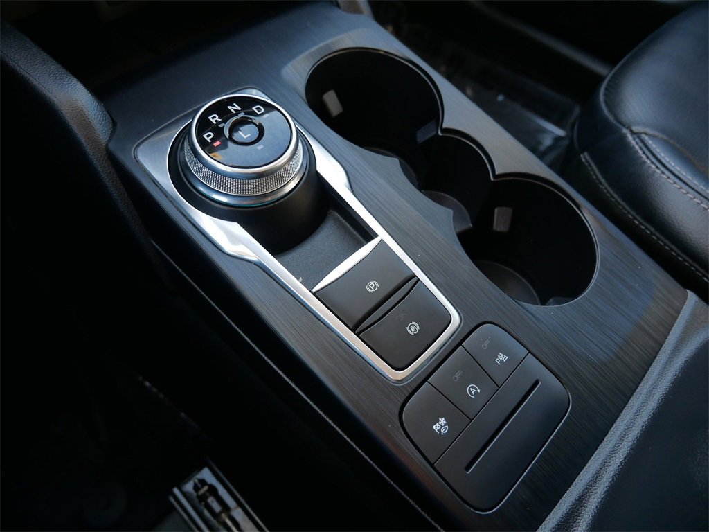 Certified 2022 Ford Escape Titanium image 19
