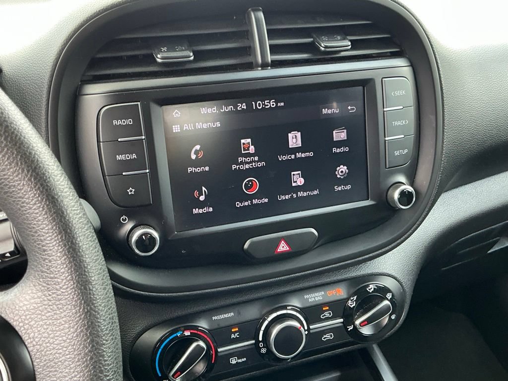 Used 2024 Kia Soul LX w/ Option Group 015 FWD image 30