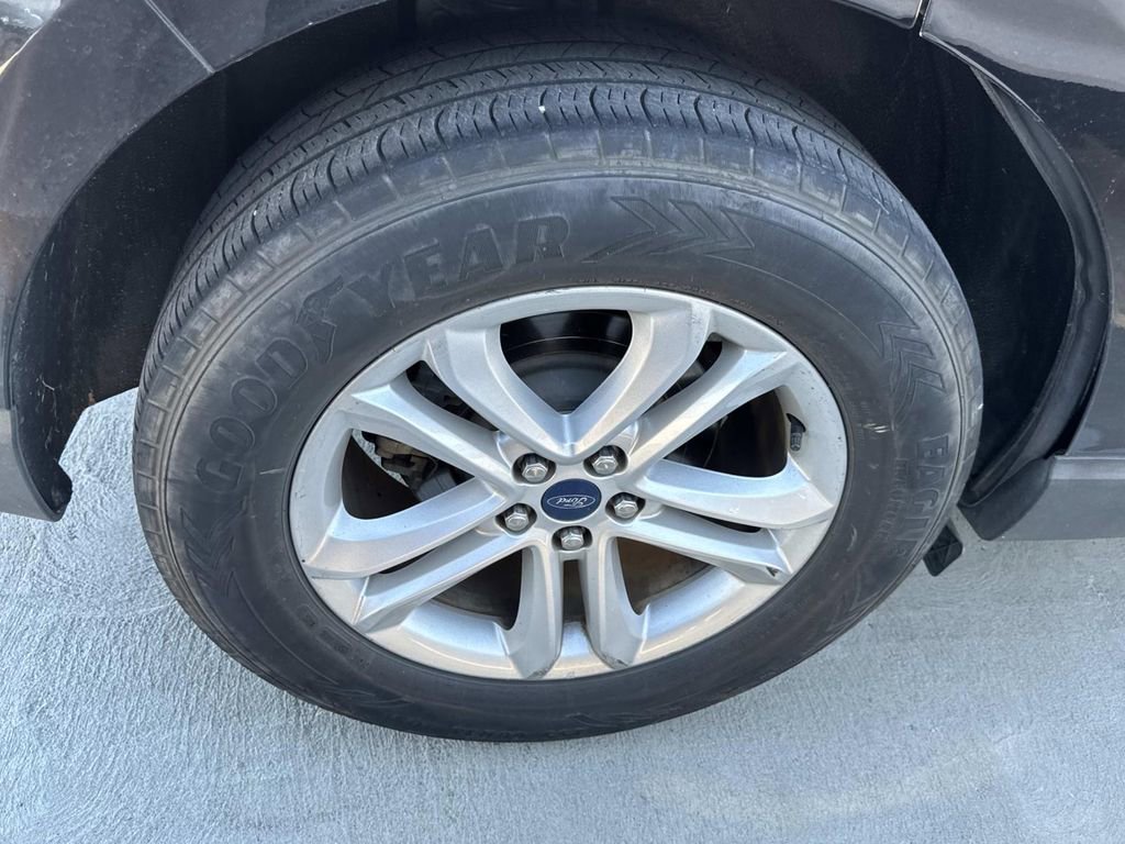 Certified 2020 Ford Edge SEL w/ Convenience Package image 7