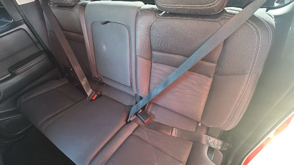 Used 2022 Nissan Frontier SV w/ Technology Package RWD image 22