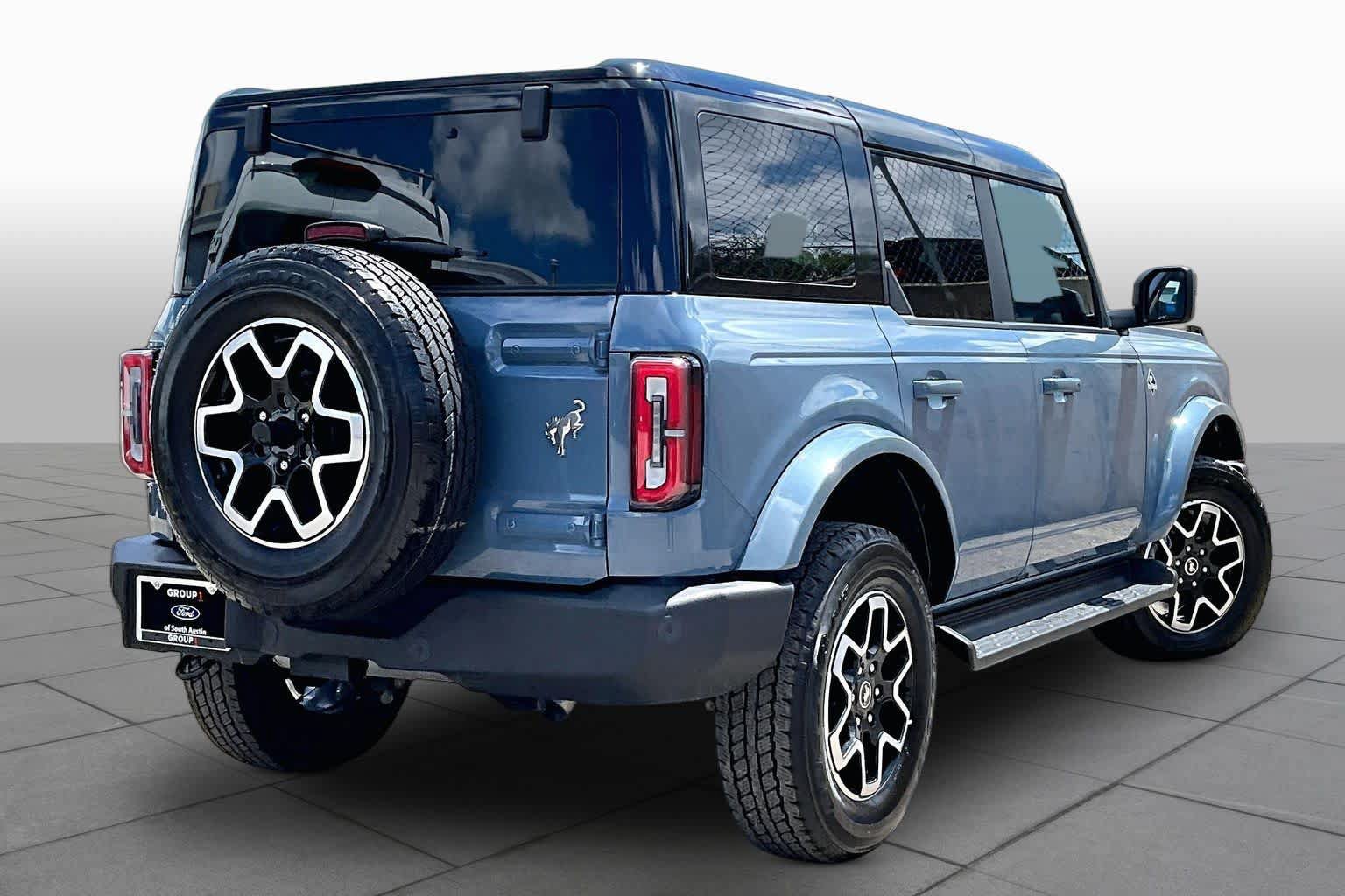 Certified 2025 Ford Bronco Outer Banks AWD/4WD image 13
