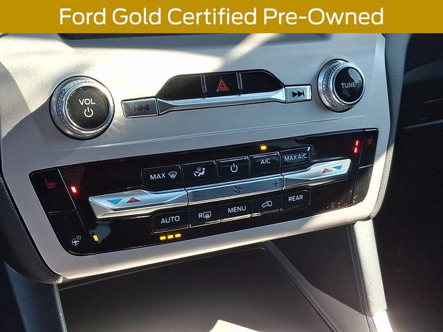 Certified 2023 Ford Explorer XLT w/ Equipment Group 202A AWD/4WD image 17