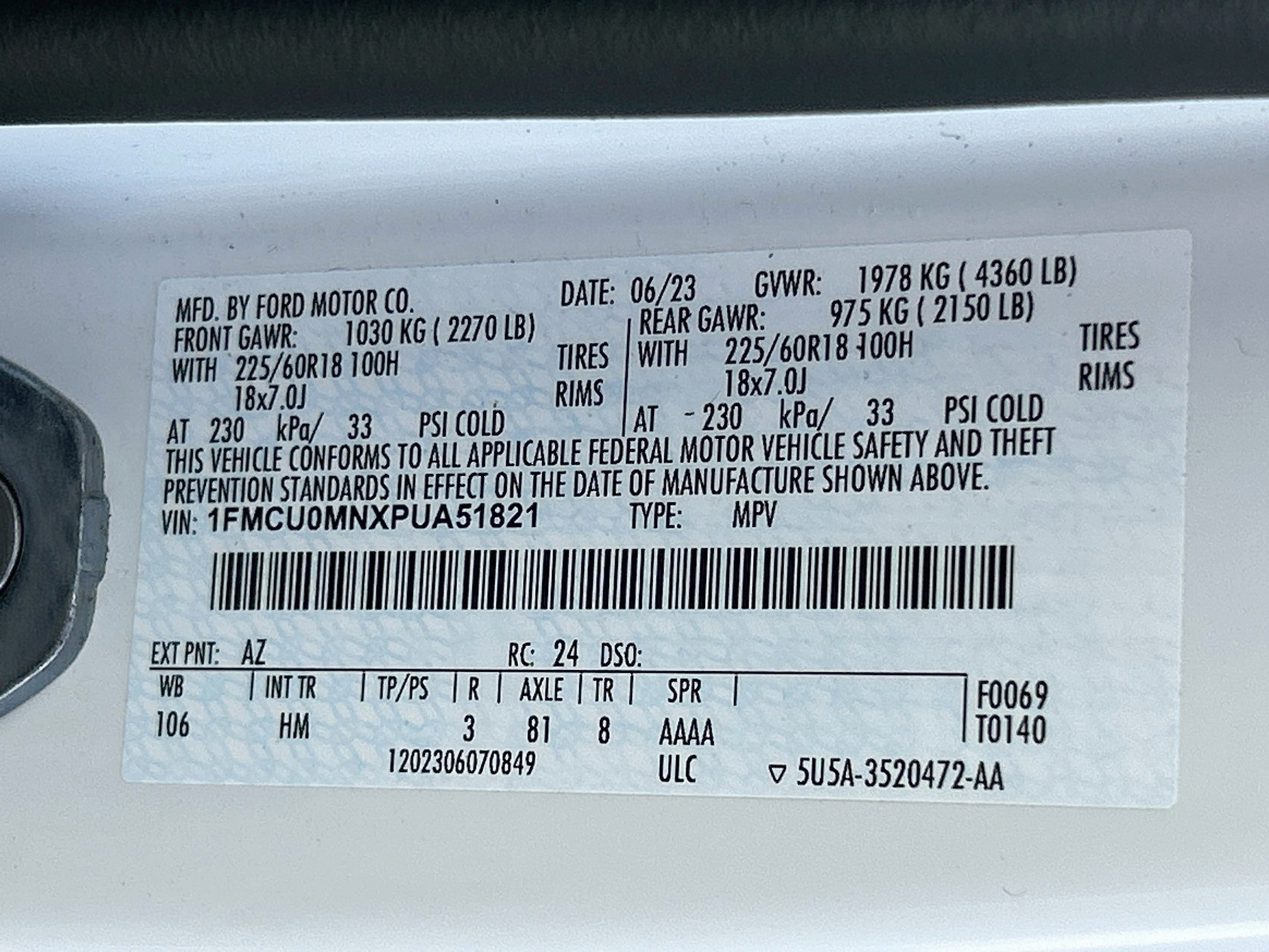 Certified 2023 Ford Escape ST-Line w/ Cold Weather Package FWD image 32