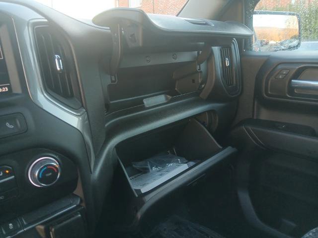 Used 2022 Chevrolet Silverado 1500 Custom w/ LPO, Dark Essentials Package image 28