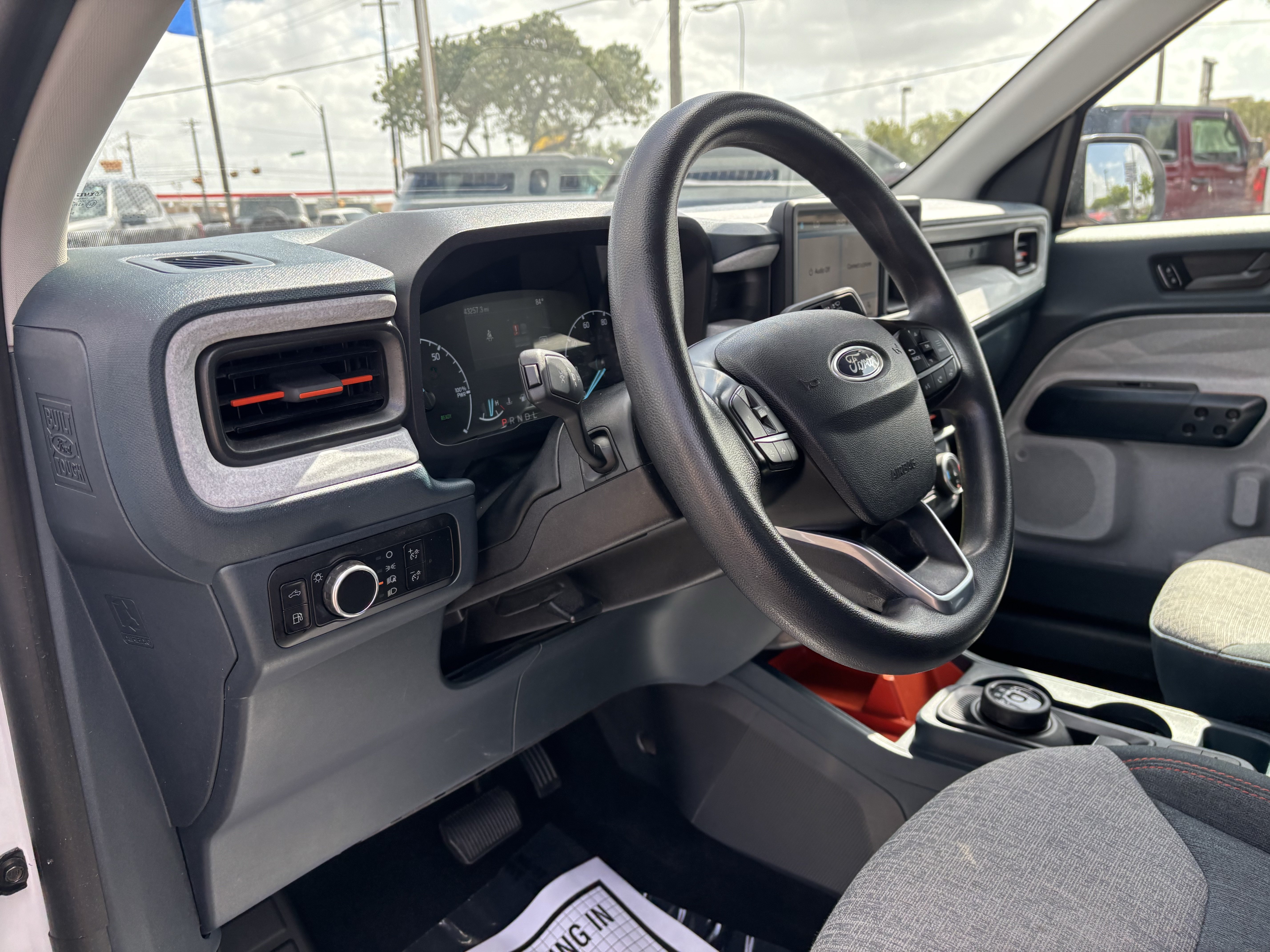 Certified 2024 Ford Maverick XLT FWD image 12