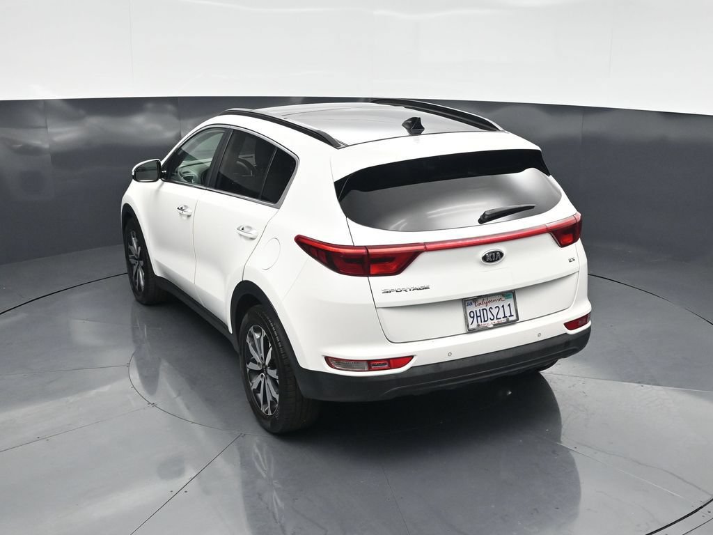 Used 2018 Kia Sportage EX w/ EX Technology Package FWD image 42