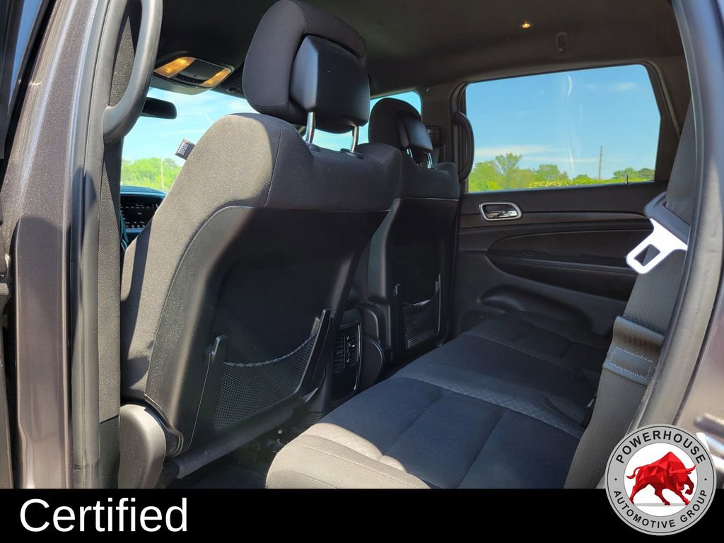 Used 2018 Jeep Grand Cherokee Laredo RWD image 15