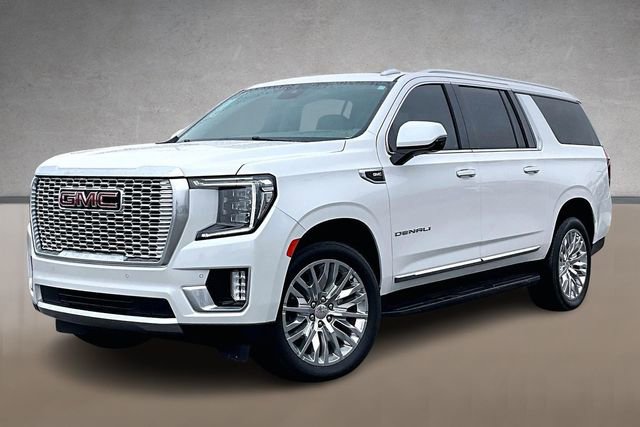 Used 2023 GMC Yukon XL Denali w/ LPO, Floor Liner Package image 1