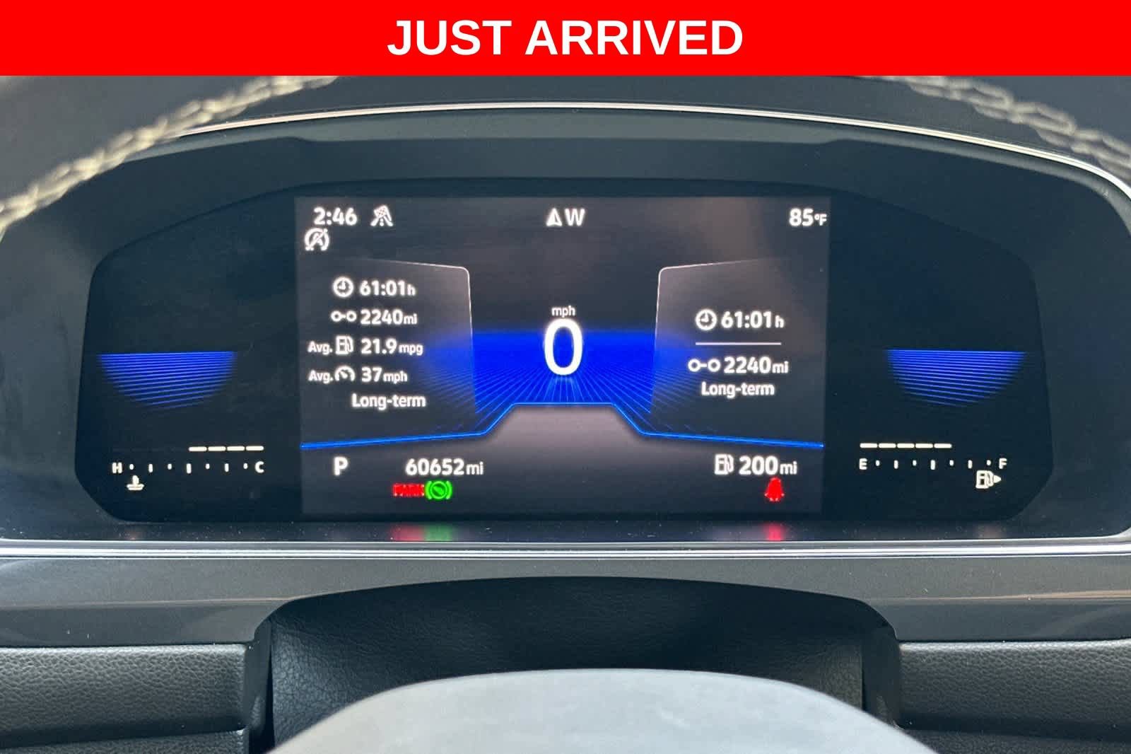 Used 2023 Volkswagen Tiguan SE AWD/4WD image 25