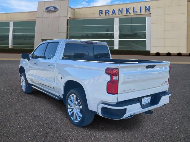 Used 2025 Chevrolet Silverado 1500 High Country AWD/4WD image 5