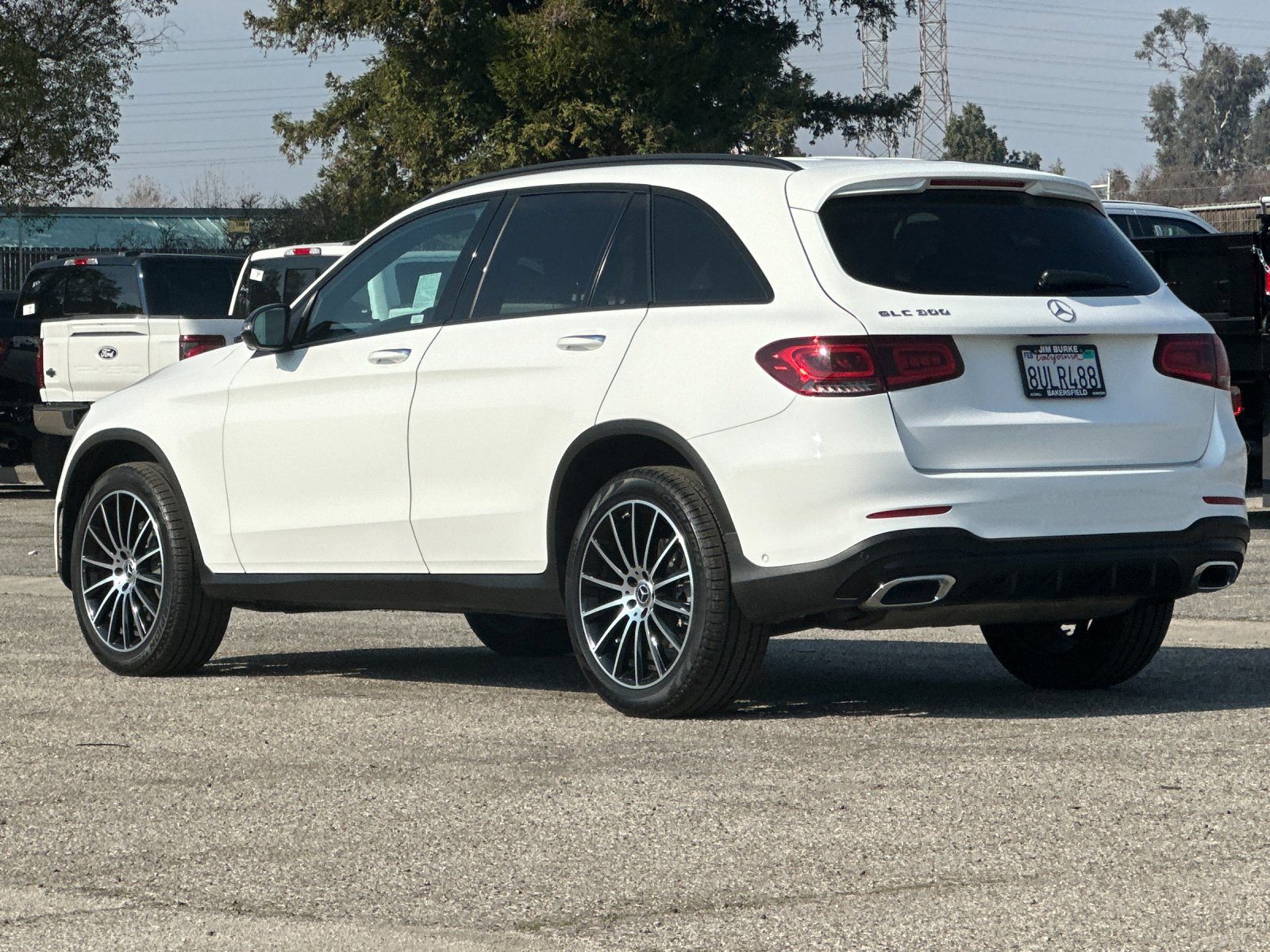 Used 2021 Mercedes-Benz GLC 300 image 3