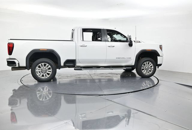 Used 2023 GMC Sierra 2500 Denali w/ Denali Ultimate Package AWD/4WD image 2