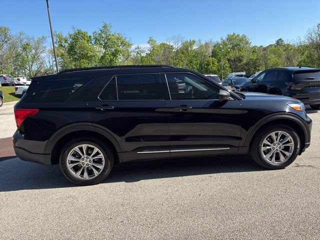 Certified 2024 Ford Explorer XLT w/ Equipment Group 202A AWD/4WD image 18