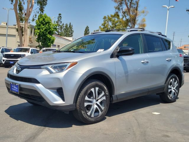 Used 2018 Toyota RAV4 LE w/ All Weather Liner Package FWD image 24