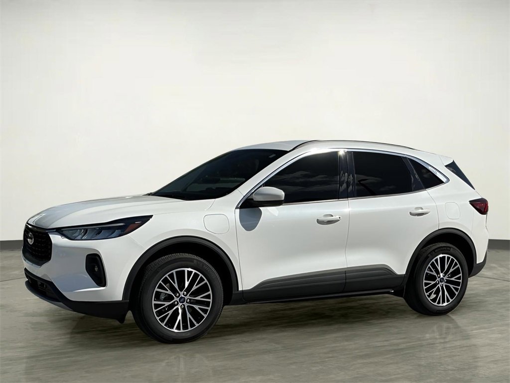 Certified 2024 Ford Escape SE image 2