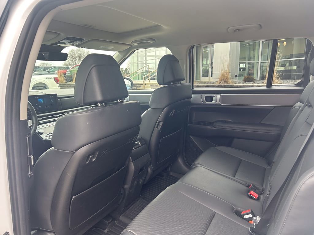 Used 2025 Hyundai Santa Fe XRT image 14