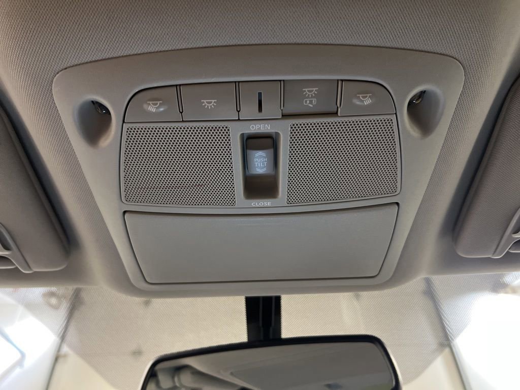 Used 2017 Nissan Murano SL w/ SL Technology Package image 25