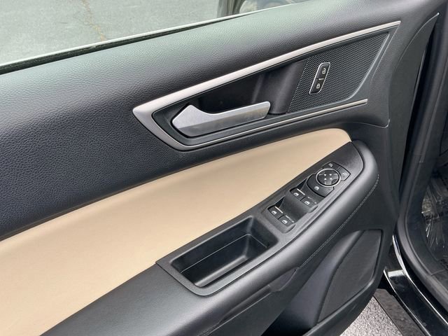 Certified 2024 Ford Edge SEL image 11