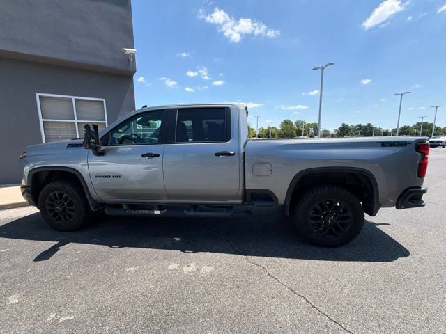 Used 2026 Chevrolet Silverado 2500 LT w/ Trail Boss Package AWD/4WD image 2