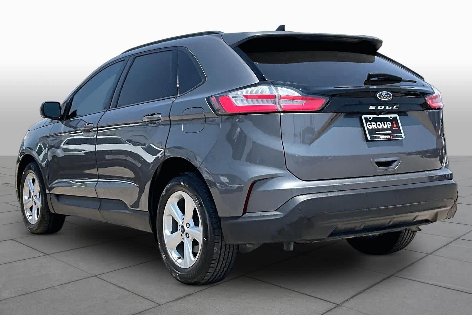 Certified 2021 Ford Edge SE FWD image 11