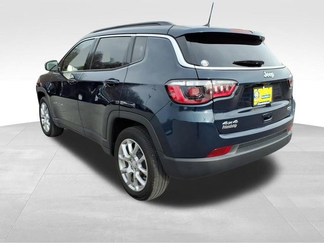 Used 2024 Jeep Compass Latitude image 6