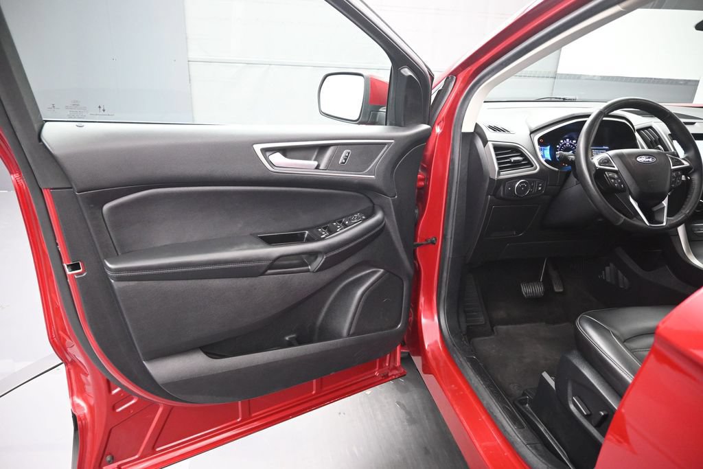 Certified 2020 Ford Edge SEL w/ Convenience Package FWD image 14